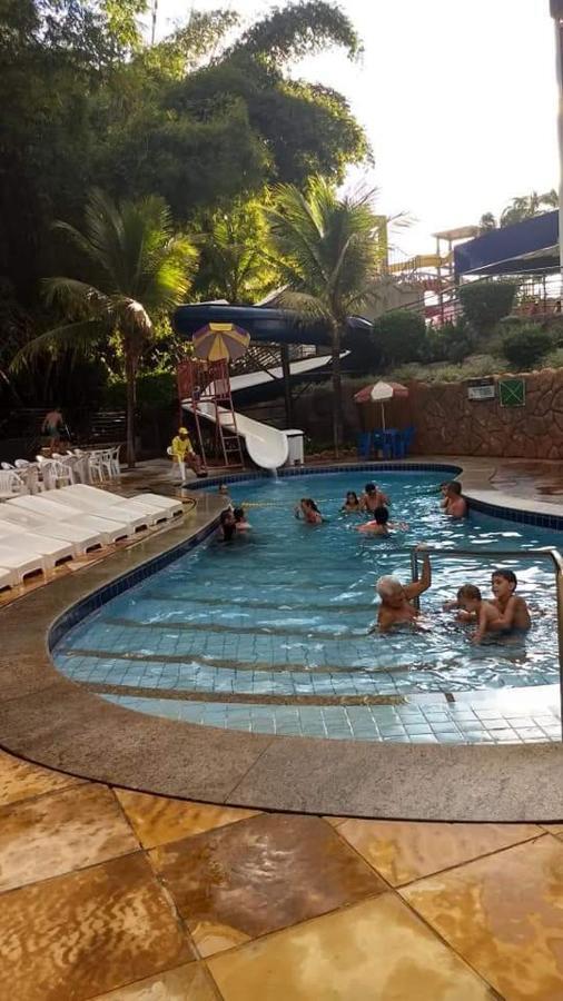 Golden Dolphin 3Pessoas Com Piscinas Termais Mais Toalhas E Roupas De Cama Lencois Travesseiros Fronhas Limpeza Do Check In Impostos E Taxas Ja Incluso Atencao A Hospedagem Podera Ocorrer No Express Ou Grand Hotel,Conforme A Disponibilidade De Apto Caldas Novas Luaran gambar